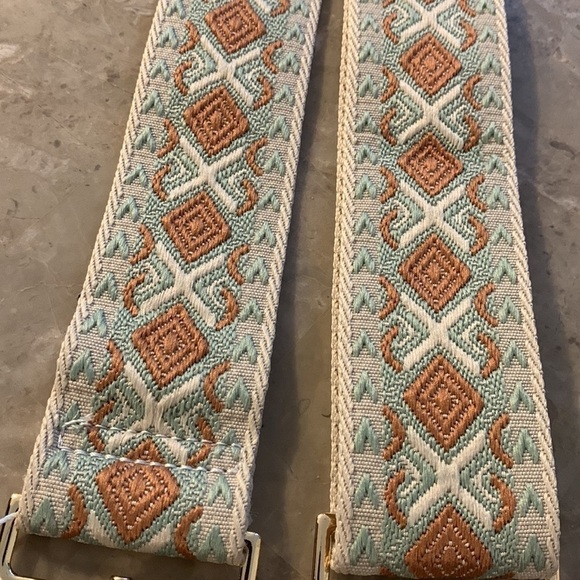 Diomo BOHO ADJUSTABLE GUITAR STRAP or bag embroidered rust‎ gold hardware - Picture 4 of 6